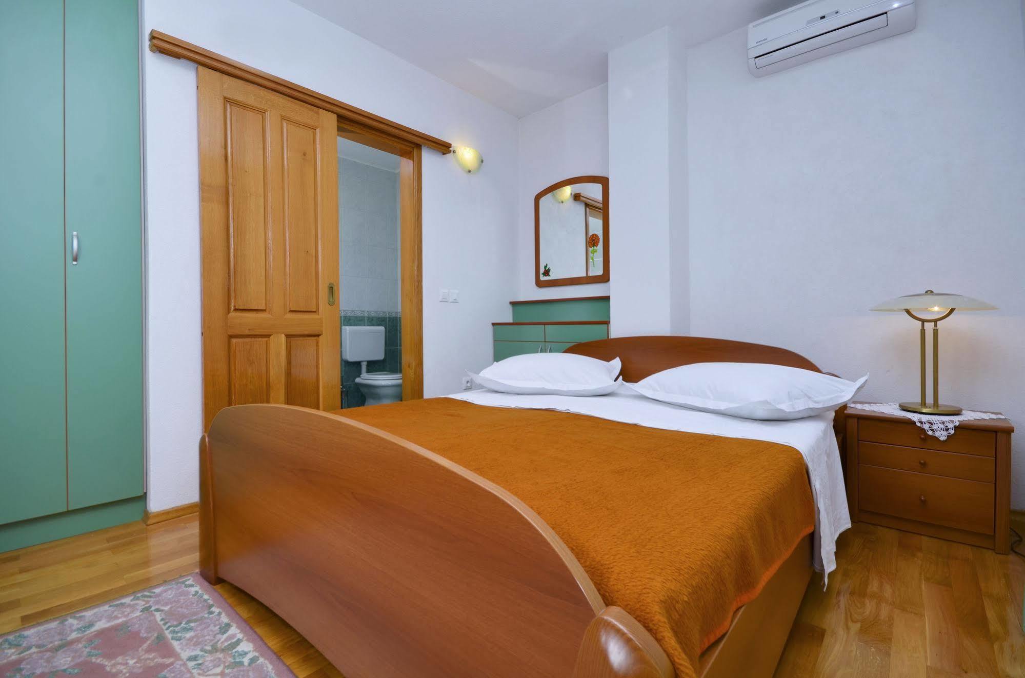 House Topic Baška Voda Extérieur photo